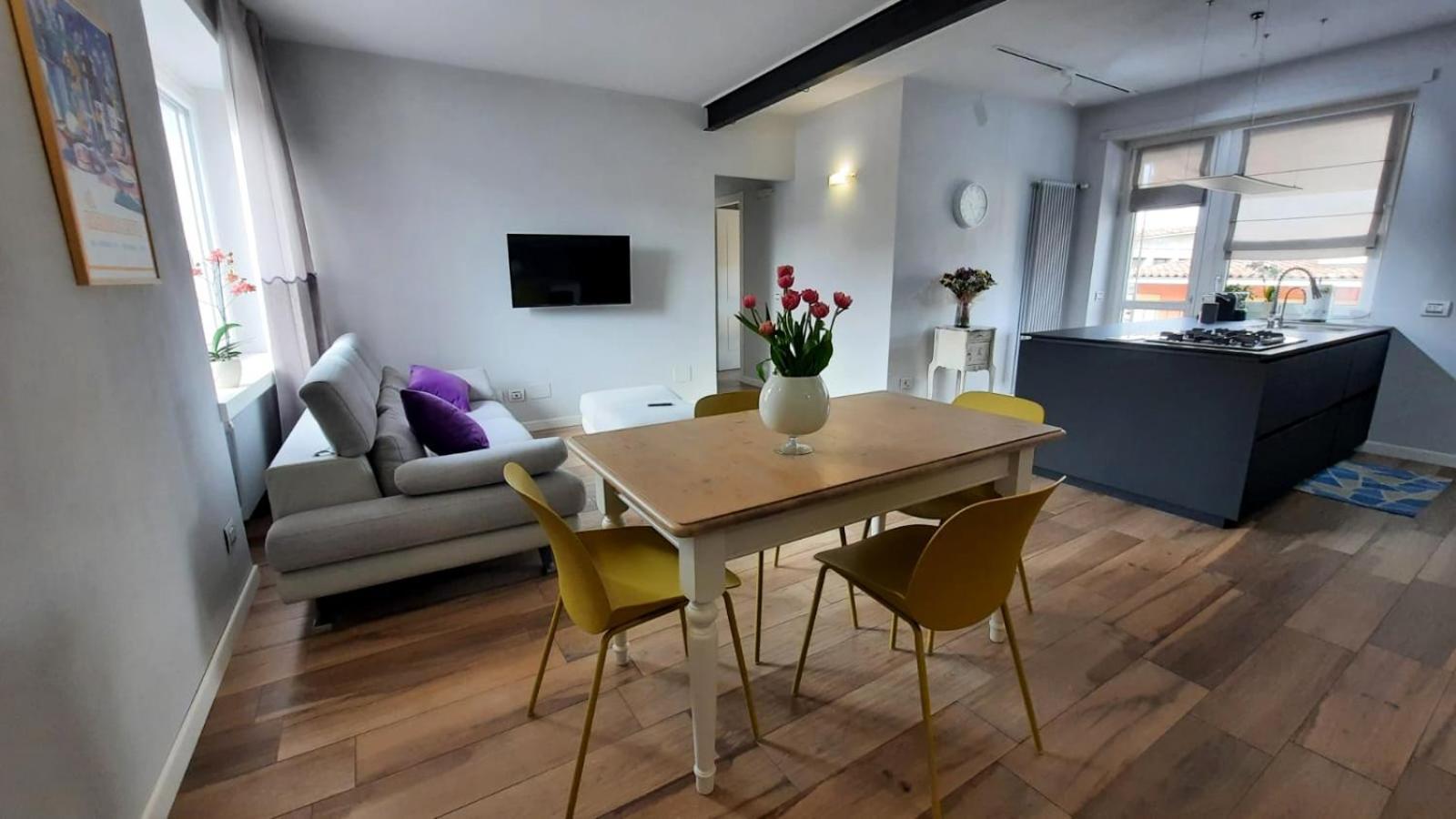 Cuore Di Alba Charming Apartment Екстер'єр фото