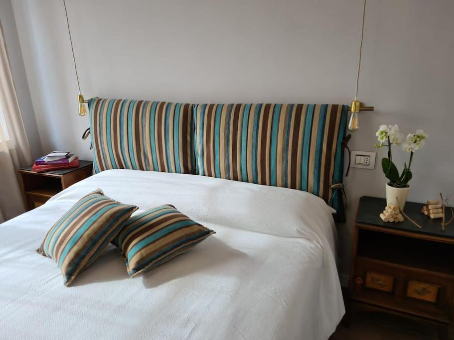Cuore Di Alba Charming Apartment Екстер'єр фото