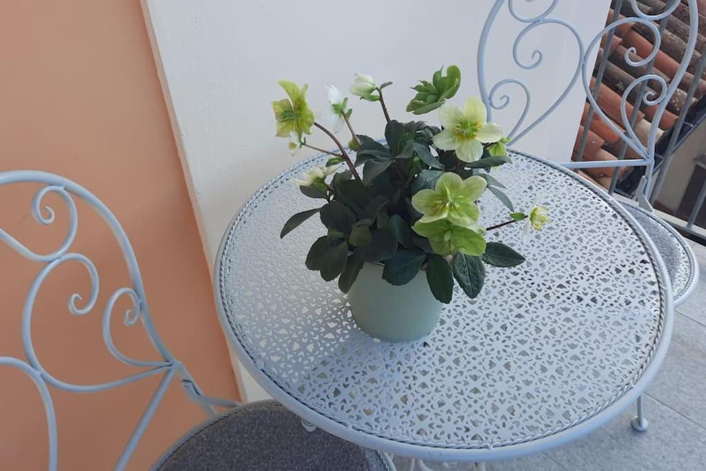 Cuore Di Alba Charming Apartment Екстер'єр фото